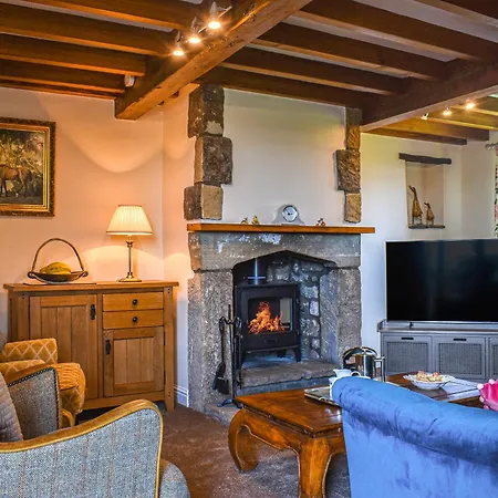 Ladycroft House * Hebden